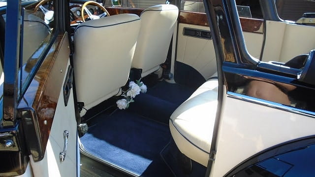 Royale Windsor wedding car interior
